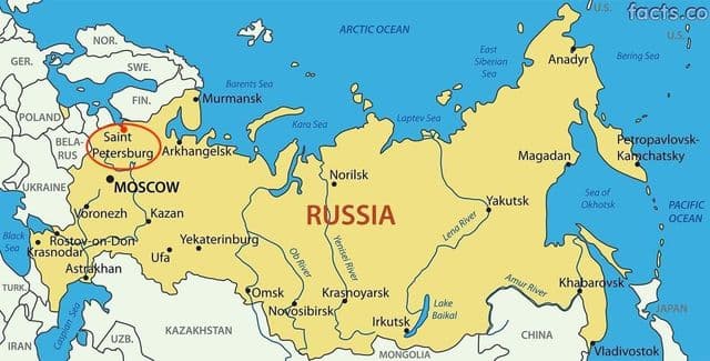 São Petersburgo no mapa da Rússia
